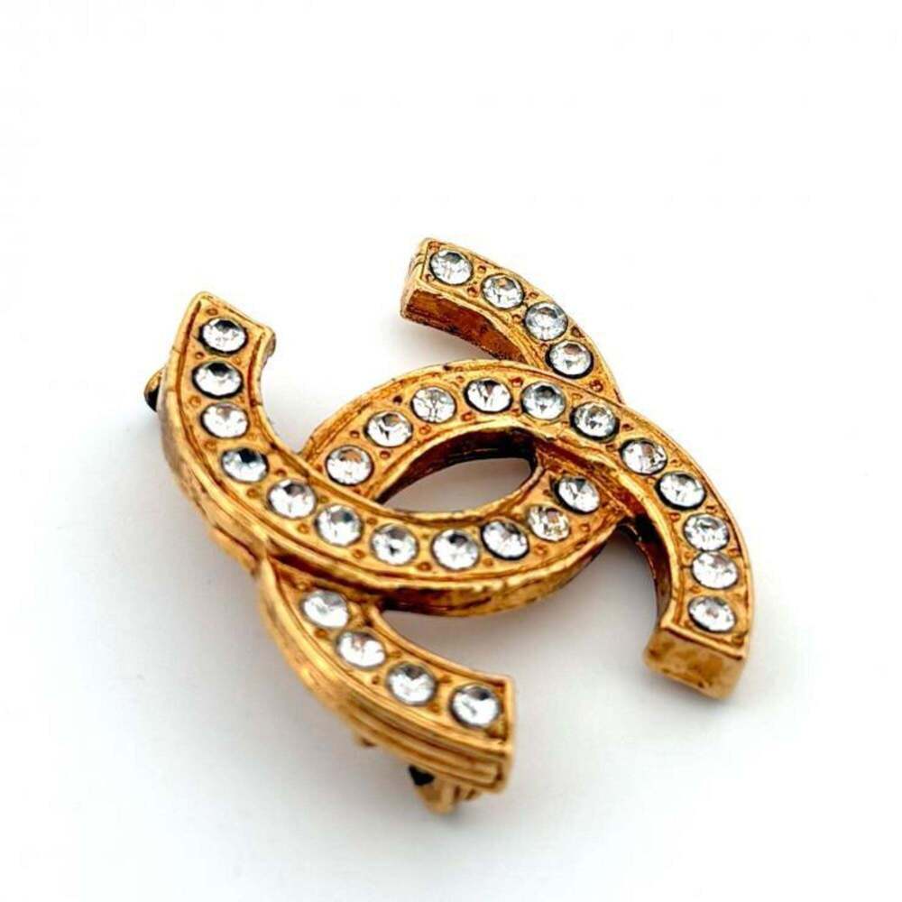 CHANEL Authentic Gold Logo Brooch - Picture 3 of 8